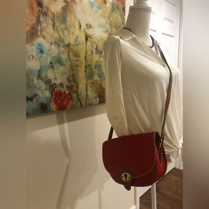 Vintage DOONEY & BOURKE red Calvary Trooper crossbody bag